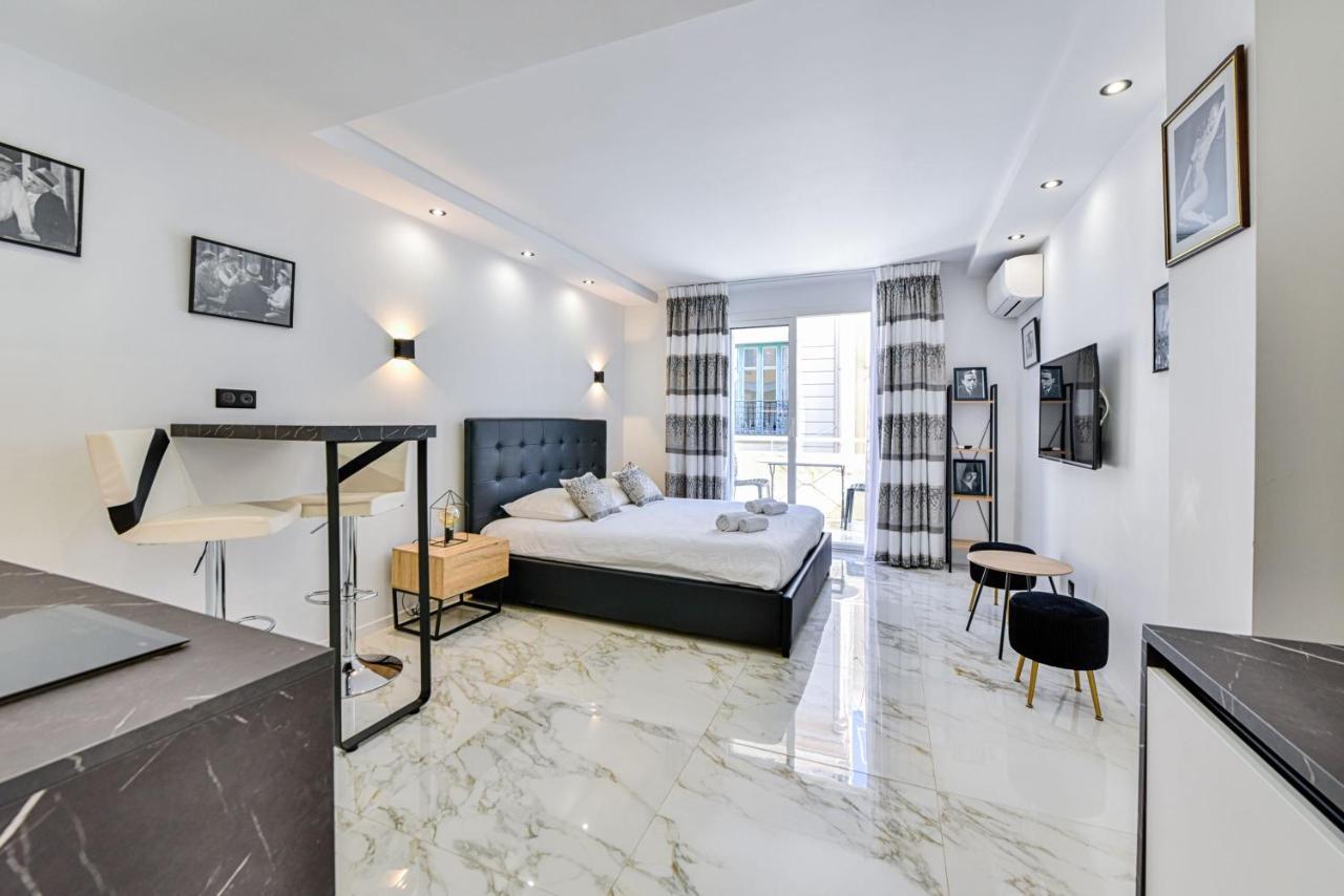 CMG - Grand studio - 50m plage Cannes - terrasse vue mer Eksteriør bilde