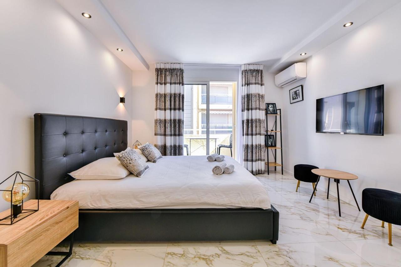 CMG - Grand studio - 50m plage Cannes - terrasse vue mer Eksteriør bilde
