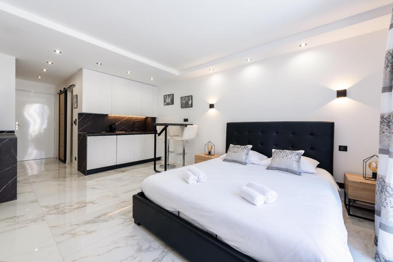 CMG - Grand studio - 50m plage Cannes - terrasse vue mer Eksteriør bilde