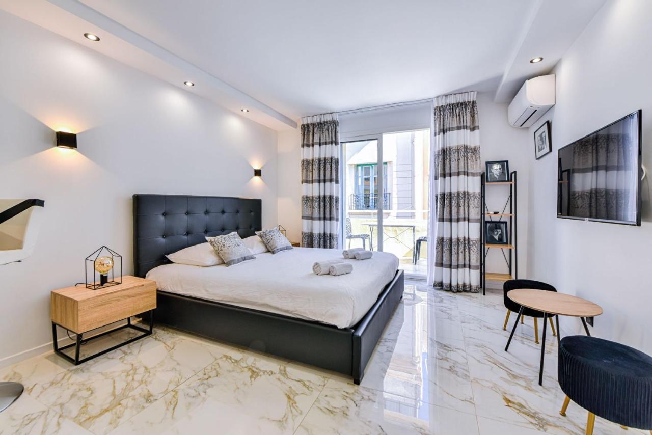 CMG - Grand studio - 50m plage Cannes - terrasse vue mer Eksteriør bilde