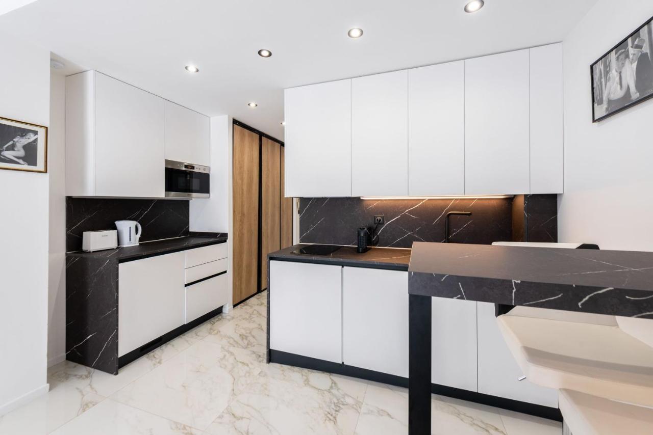 CMG - Grand studio - 50m plage Cannes - terrasse vue mer Eksteriør bilde